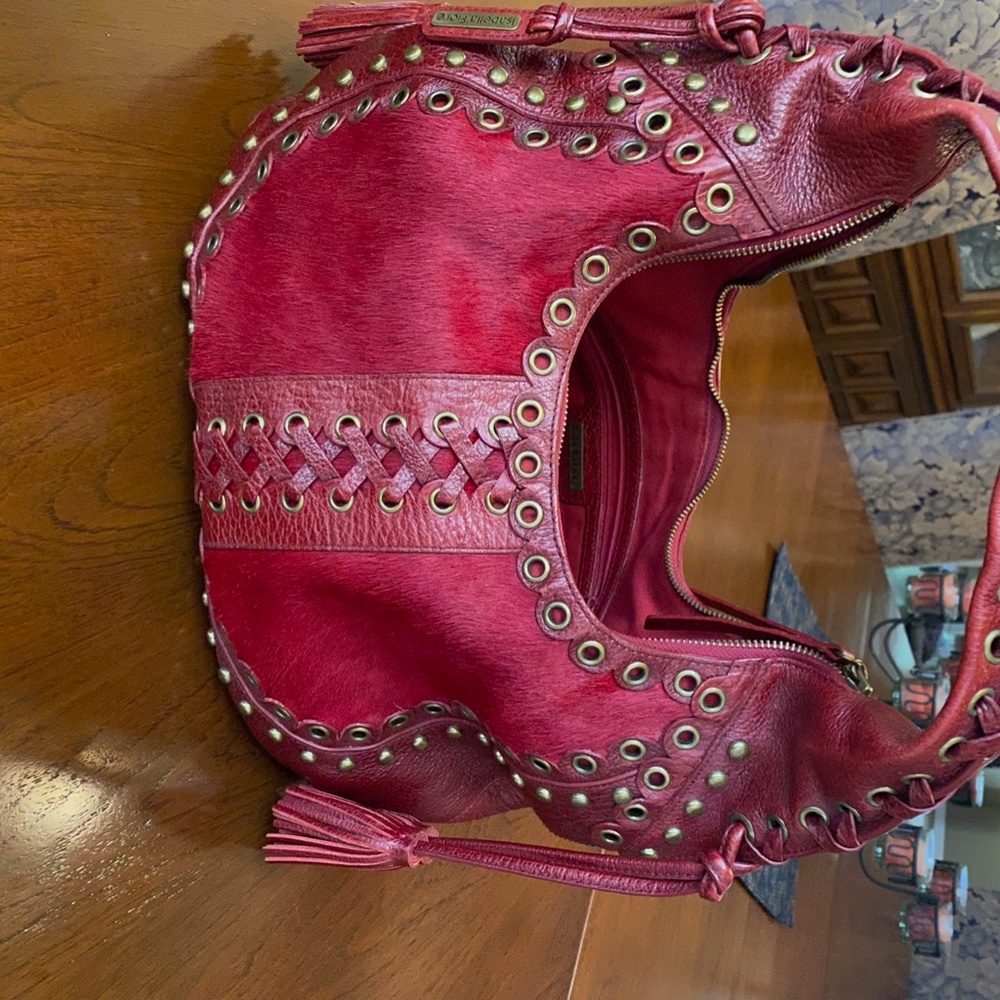 Isabella Fiore Red Hobo Bag - Picture 6 of 14